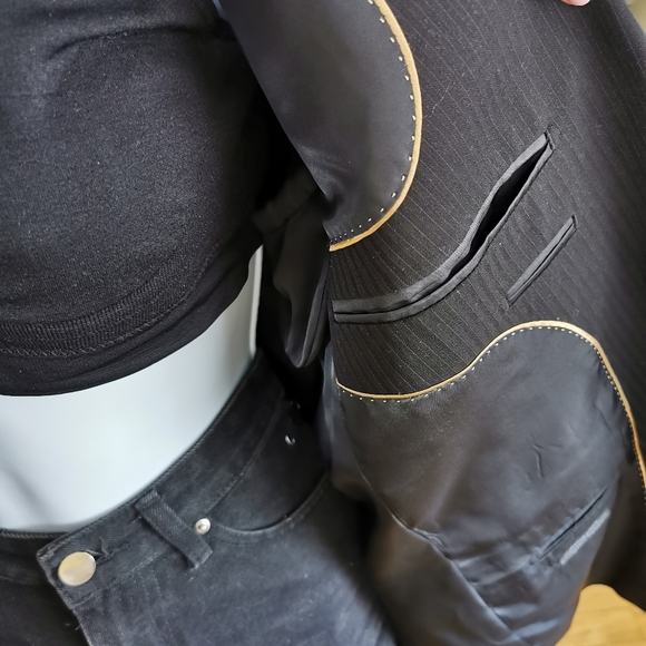 Boyfriend Blazer - Picture 3 of 7